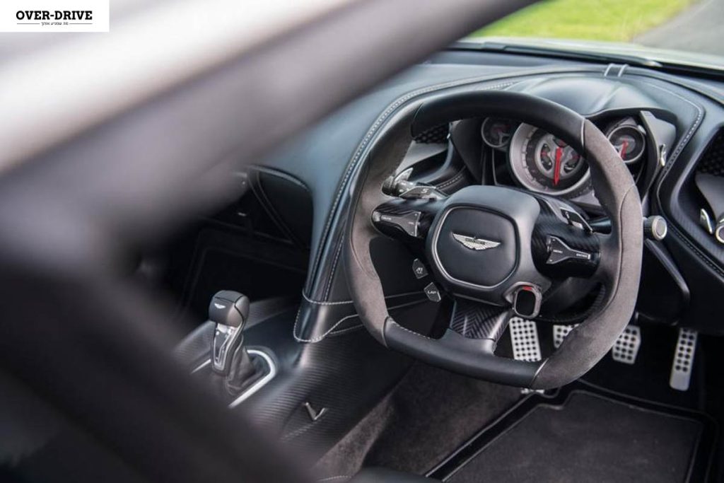 אסטון מרטין DB10-7