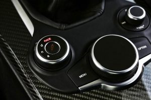 אלפא רומיאו ג'וליה