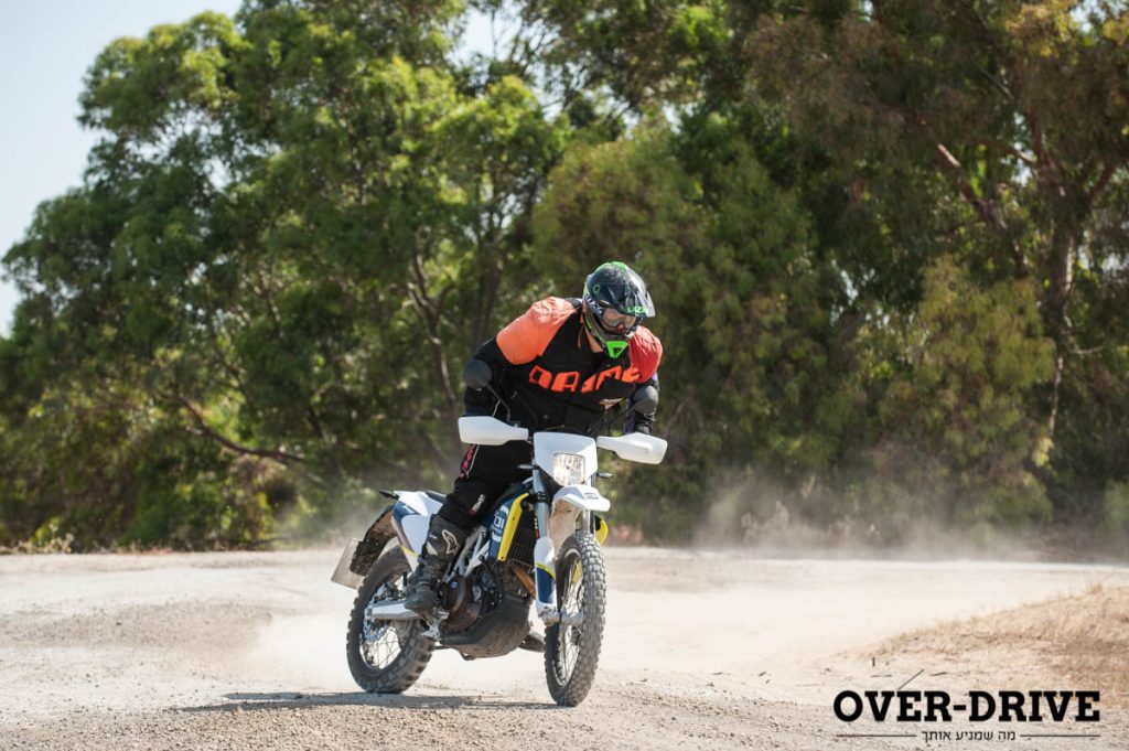 הוסקוורנה 701