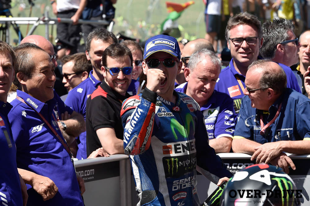 ולורנזו נלחץ...