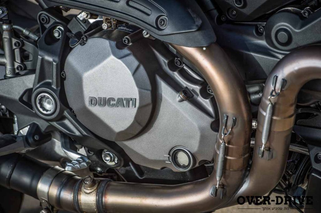 דוקאטי מונסטר 1200S