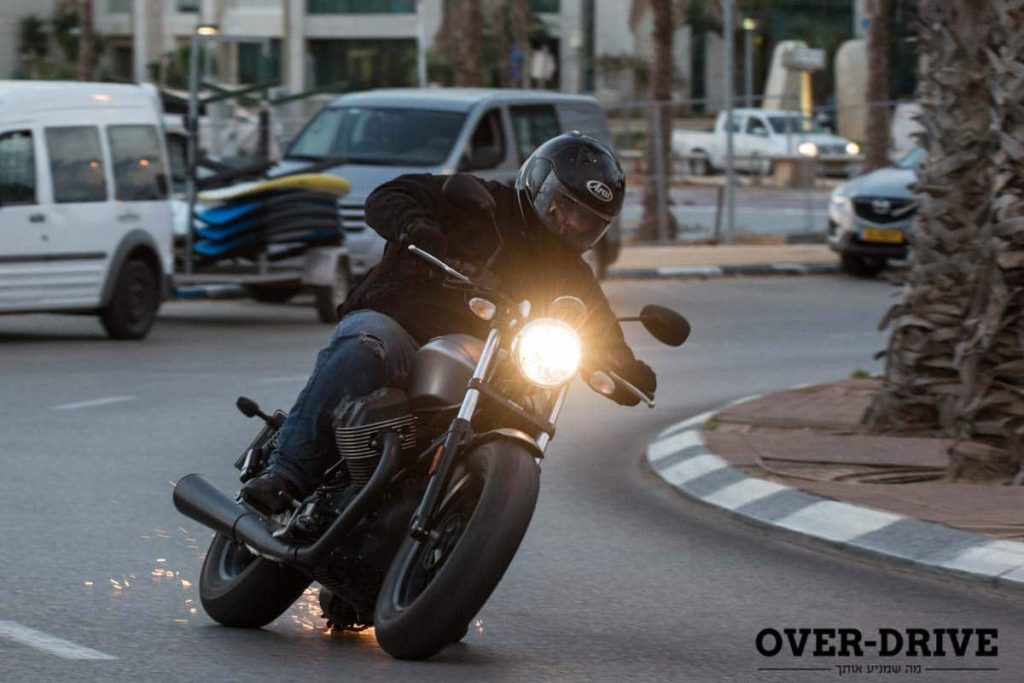 מוטו-גוצי V9 בובר