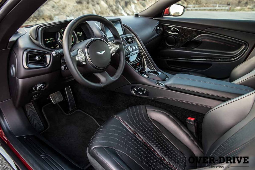 אסטון מרטין DB11