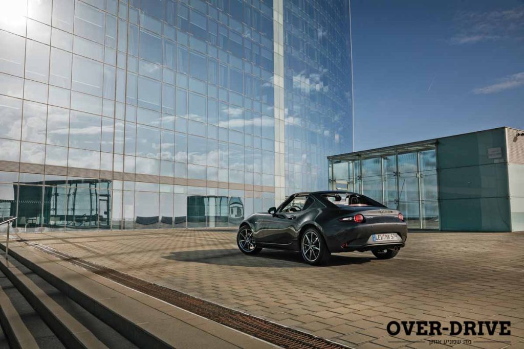 מאזדה מיאטה RF