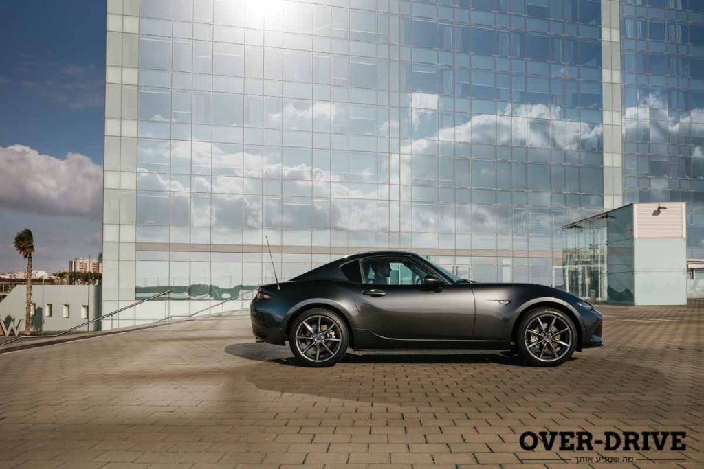 מאזדה מיאטה RF