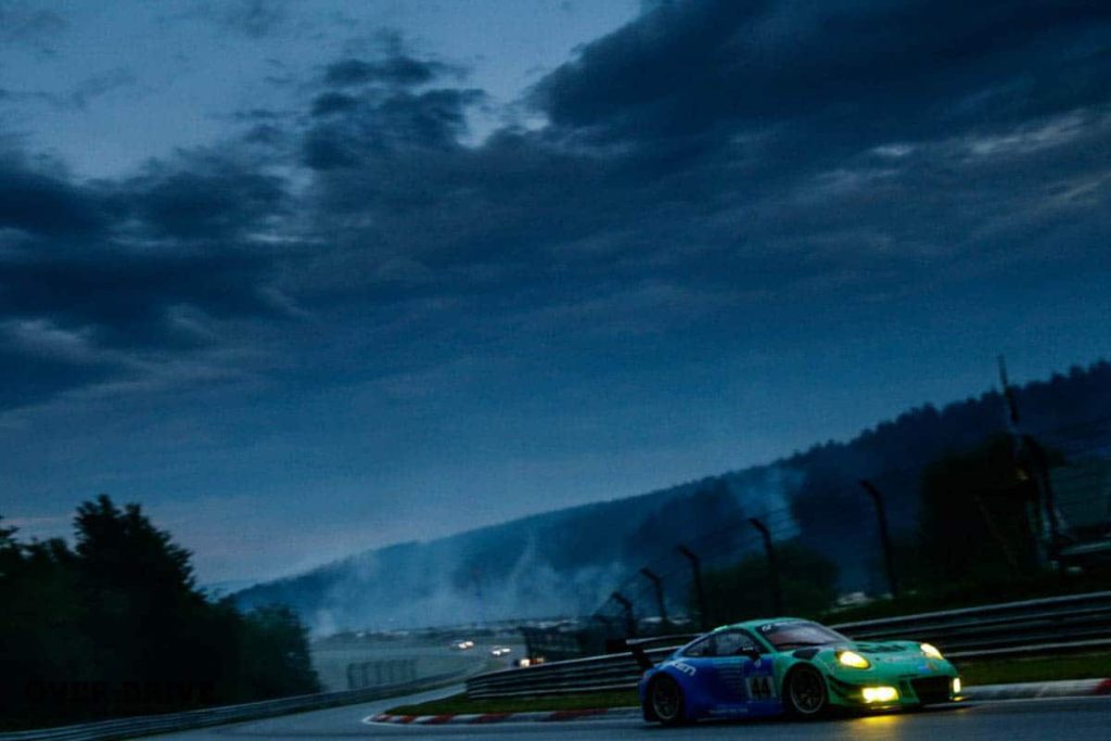 מירוץ 24 השעות של הנורבורגרינג הוא המדרגה העליונה ביותר.