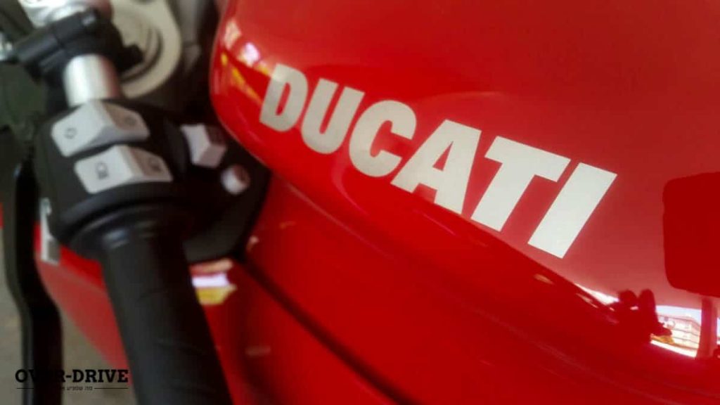 דוקאטי סופרספורט