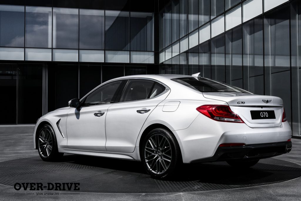 ג'נסיס G70