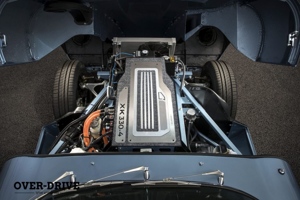 יגואר E-טייפ