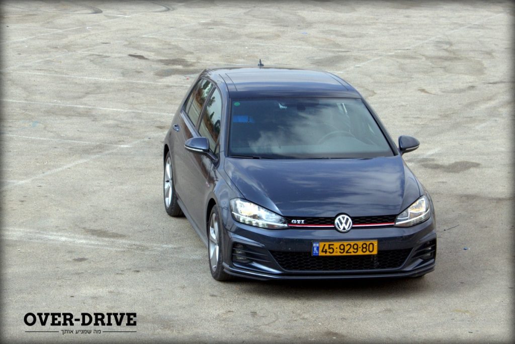פולקסווגן גולף GTI