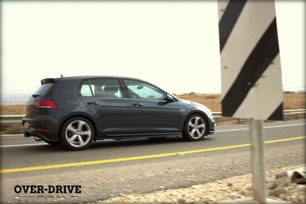 פולקסווגן גולף GTI