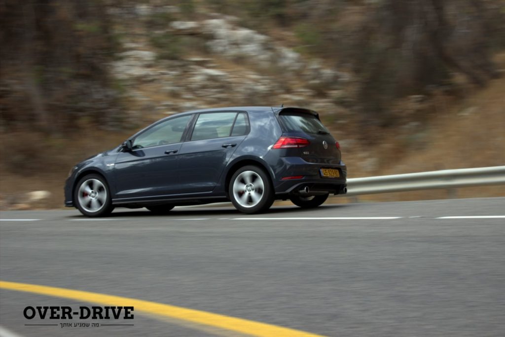 פולקסווגן גולף GTI