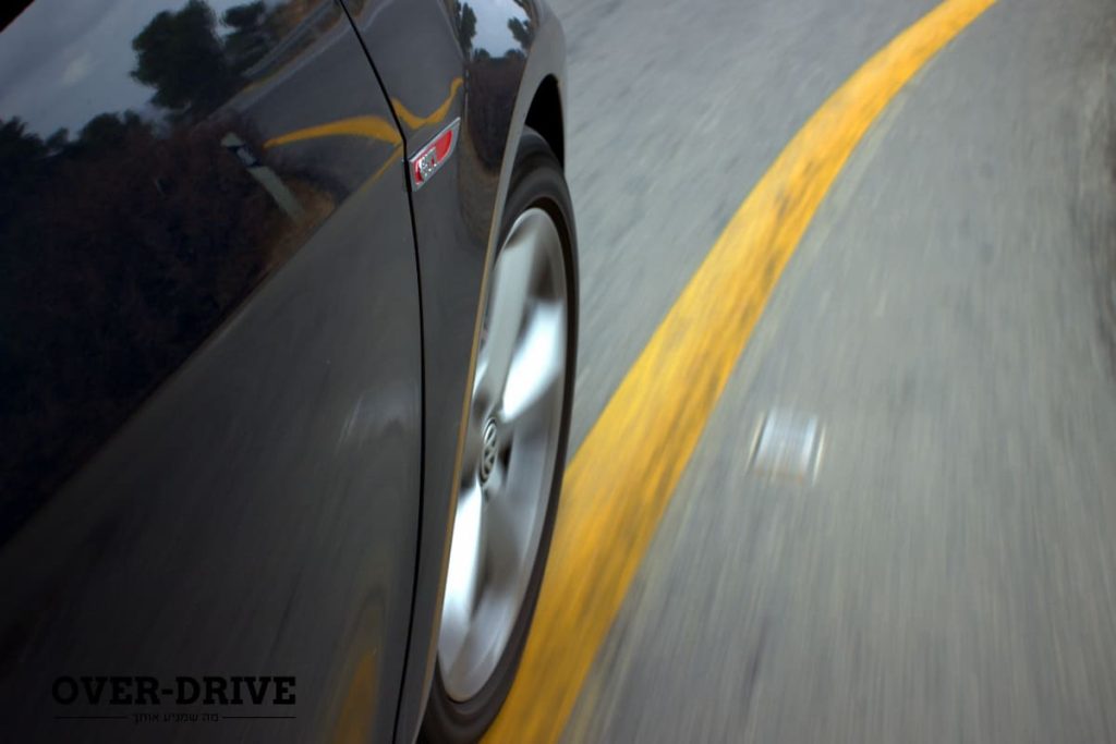 פולקסווגן גולף GTI