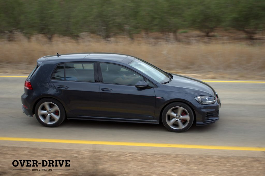 פולקסווגן גולף GTI
