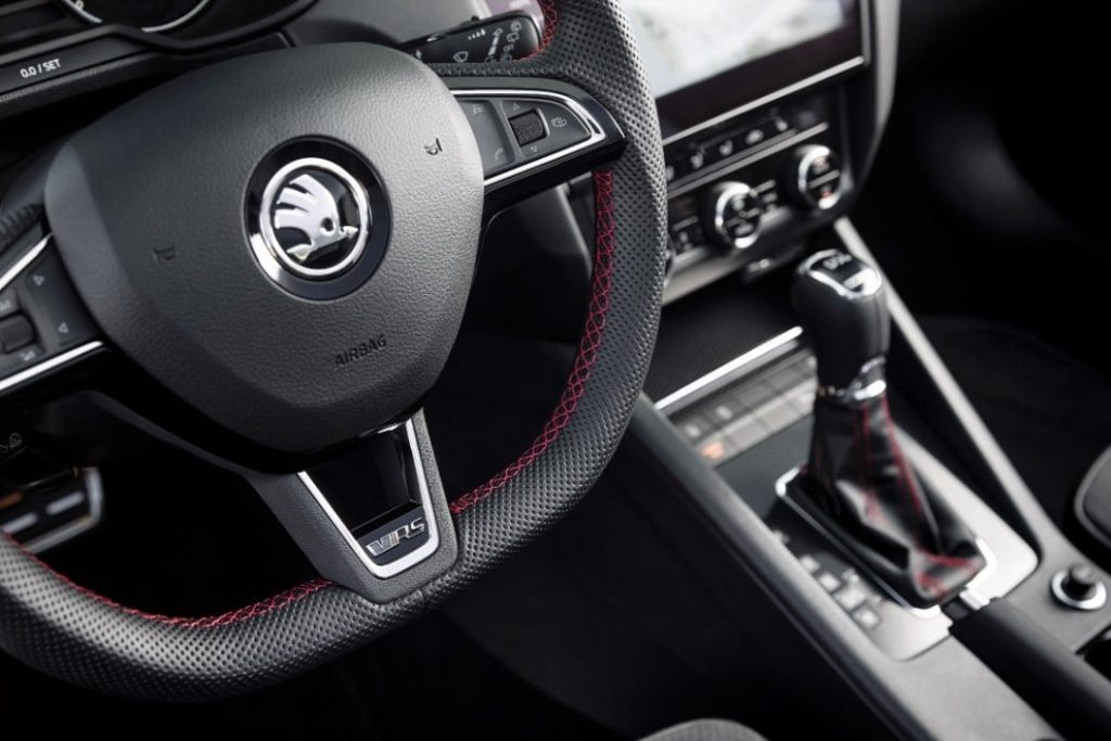 סקודה אוקטביה RS