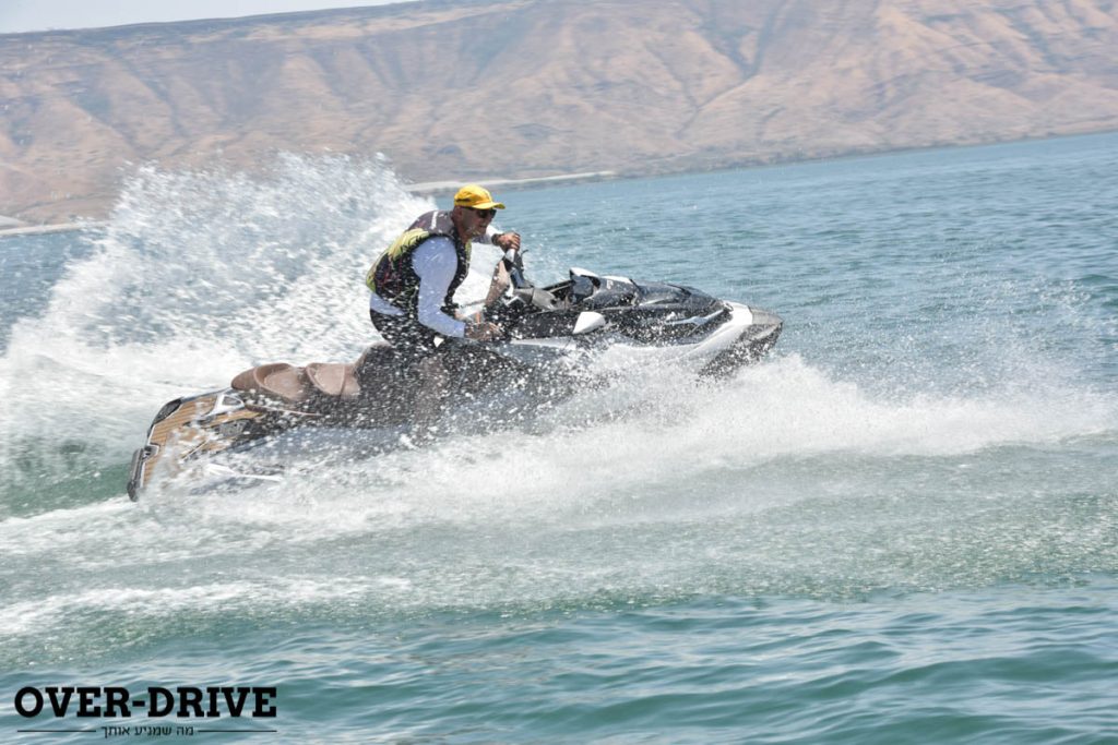 אופנועי-ים סי-דו