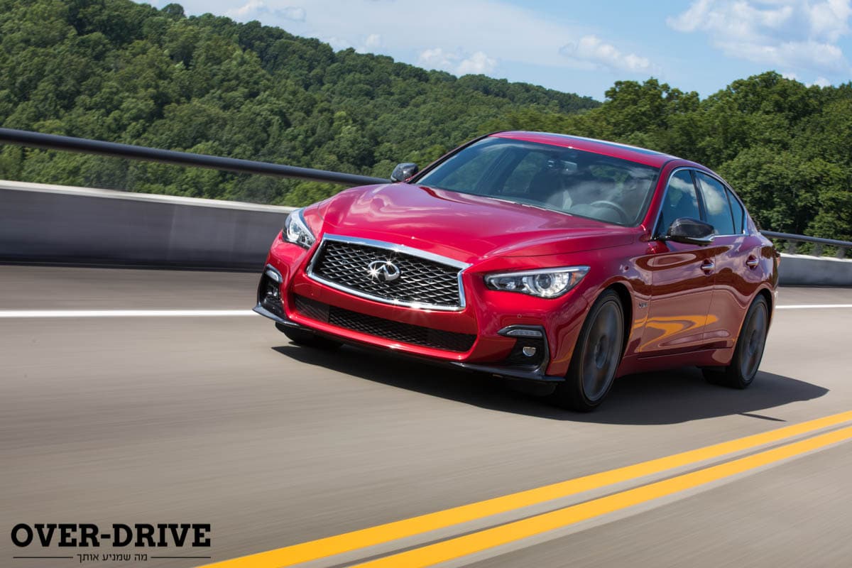 אינפיניטי Q50