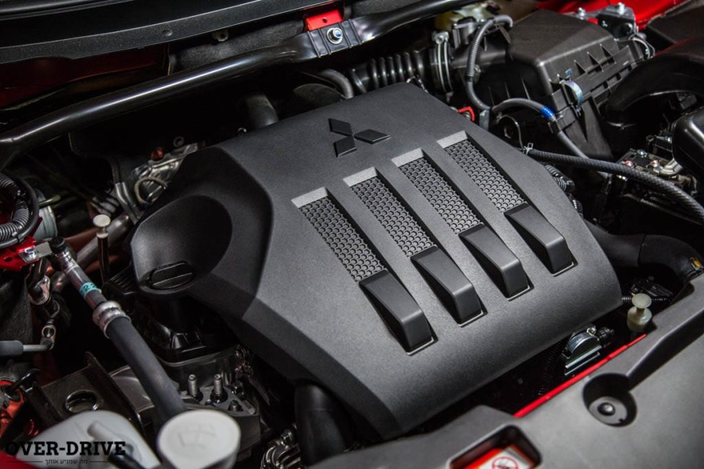 מיצובישי אקליפס קרוס