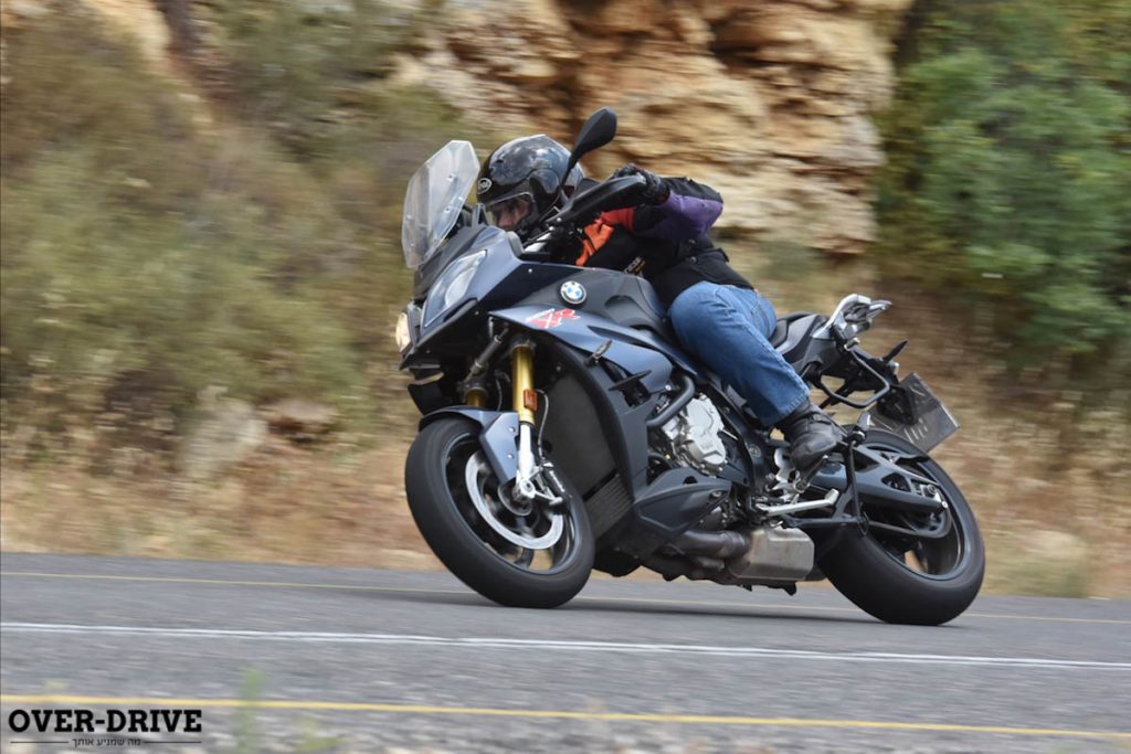 ב.מ.וו S 1000 XR מול דוקאטי מולטיסרדה 1260
