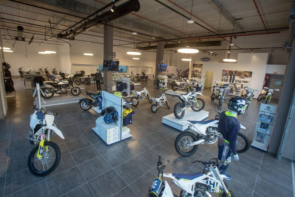 הוסקוורנה - מרכז שטח חדש