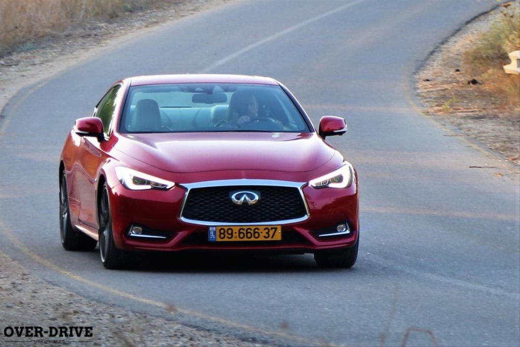 אינפיניטי Q60 במבחן: פארק היורה