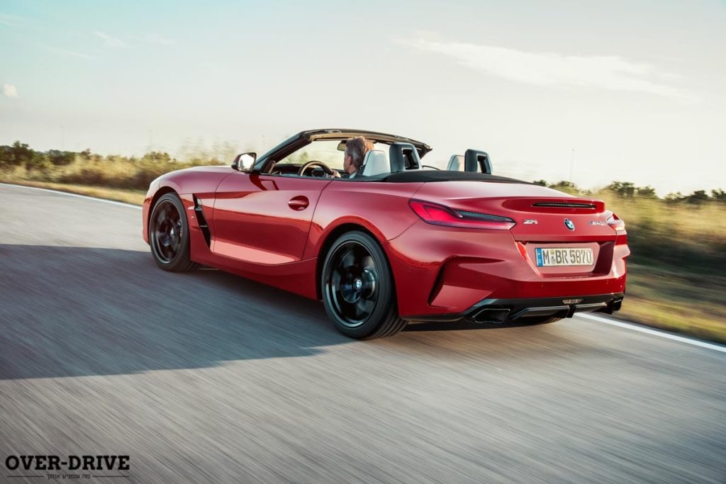 ב.מ.וו Z4 נחשפה רשמית