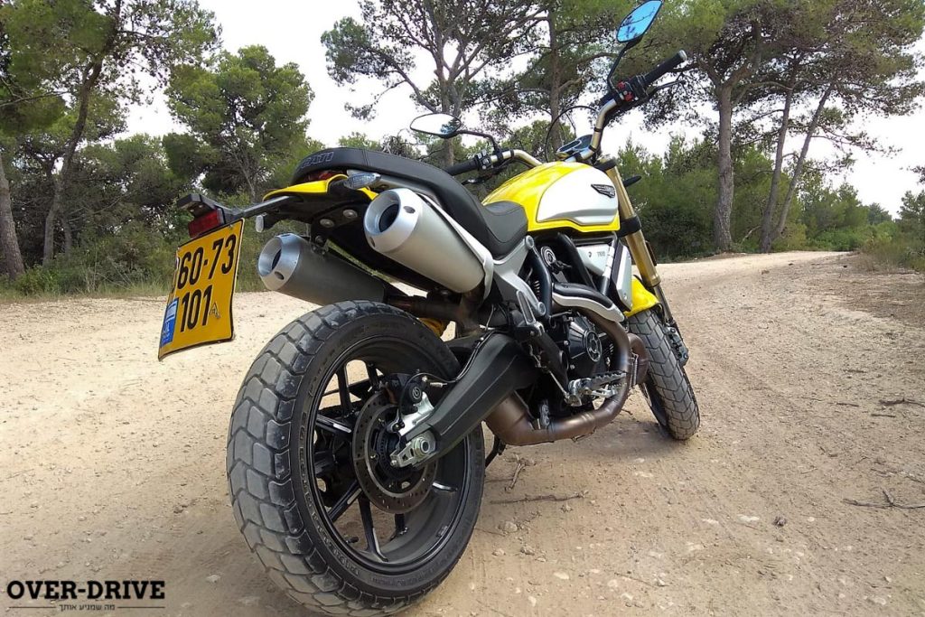 דוקאטי סקרמבלר 1,100