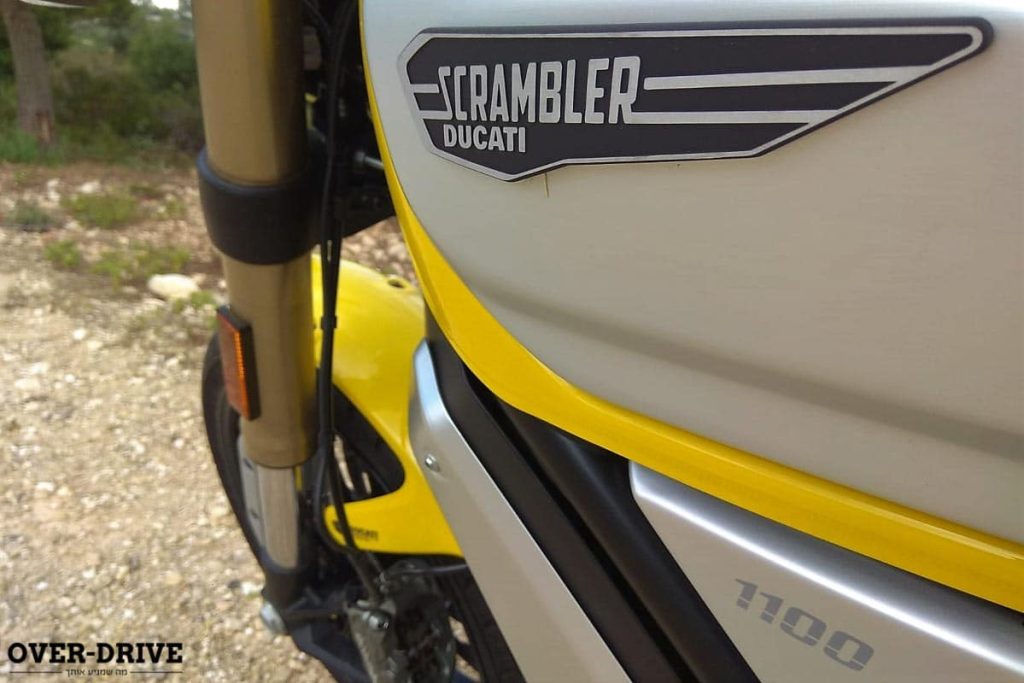 דוקאטי סקרמבלר 1,100