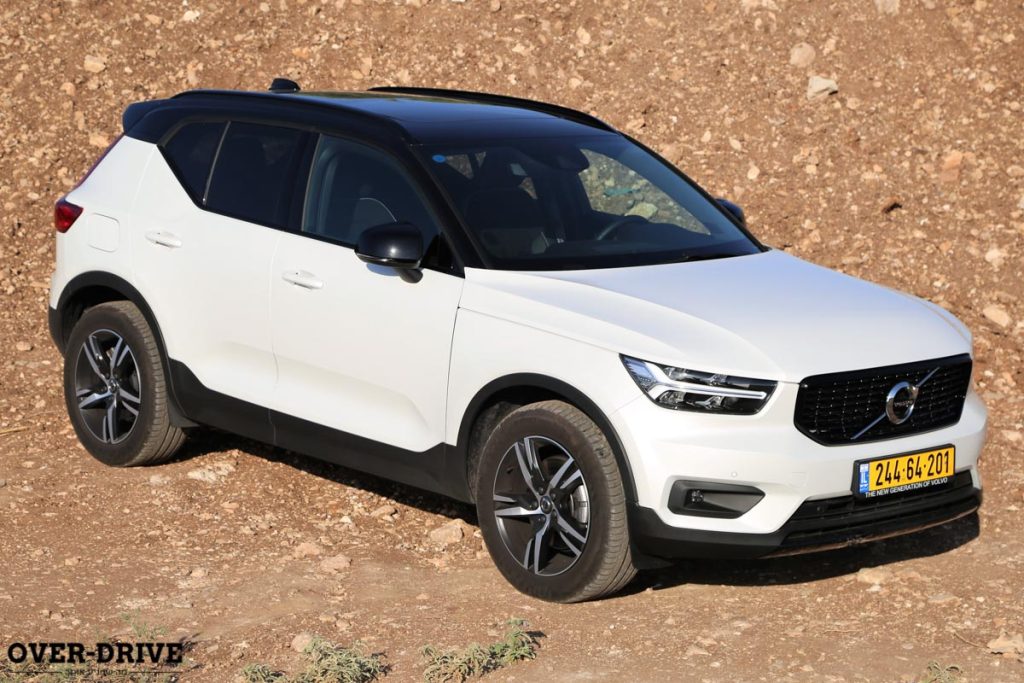 וולוו XC40