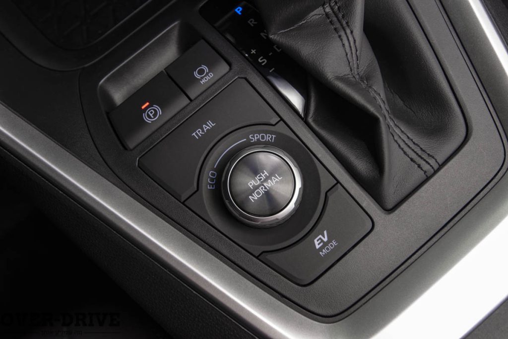 טויוטה ראב 4 החדש: נהיגה ראשונה (השקה עולמית)