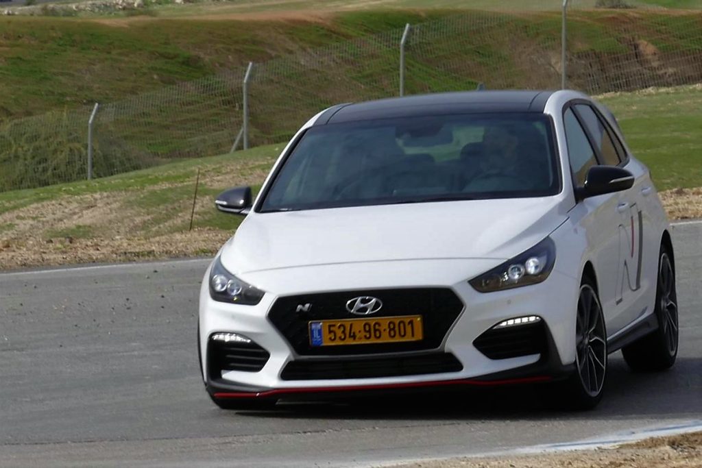 יונדאי I30N: נהיגה ראשונה