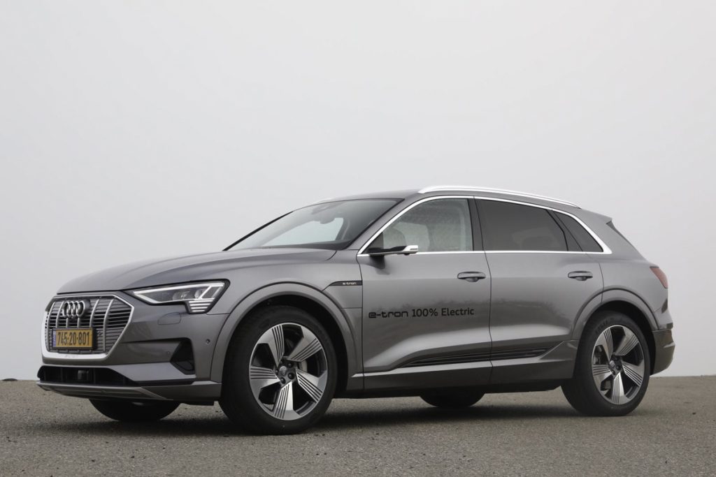 אודי אי-טרון במבחן