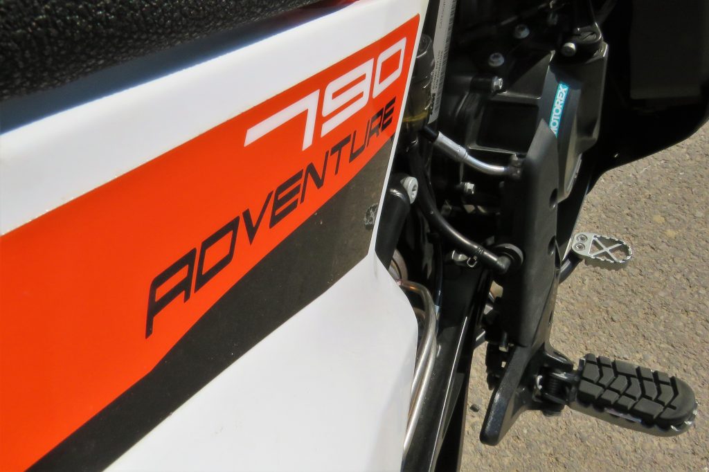 ק.ט.מ 790 אדוונצ'ר (מבחן): זן חדש