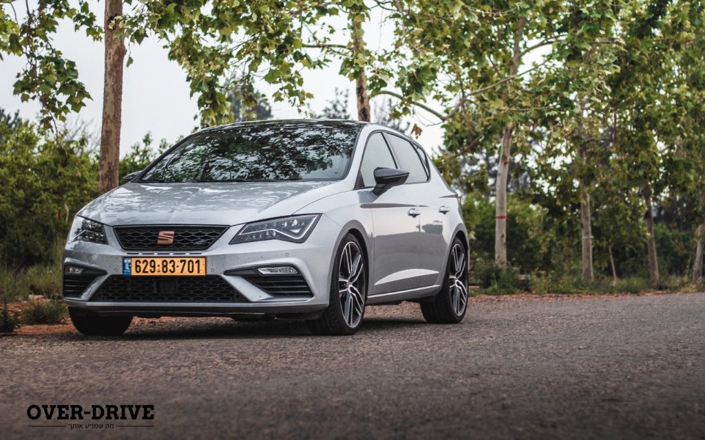 סיאט לאון קופרה (קופר) במבחן: אותה הגברת