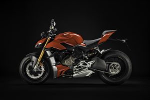 דוקאטי סטריטפייטר V4