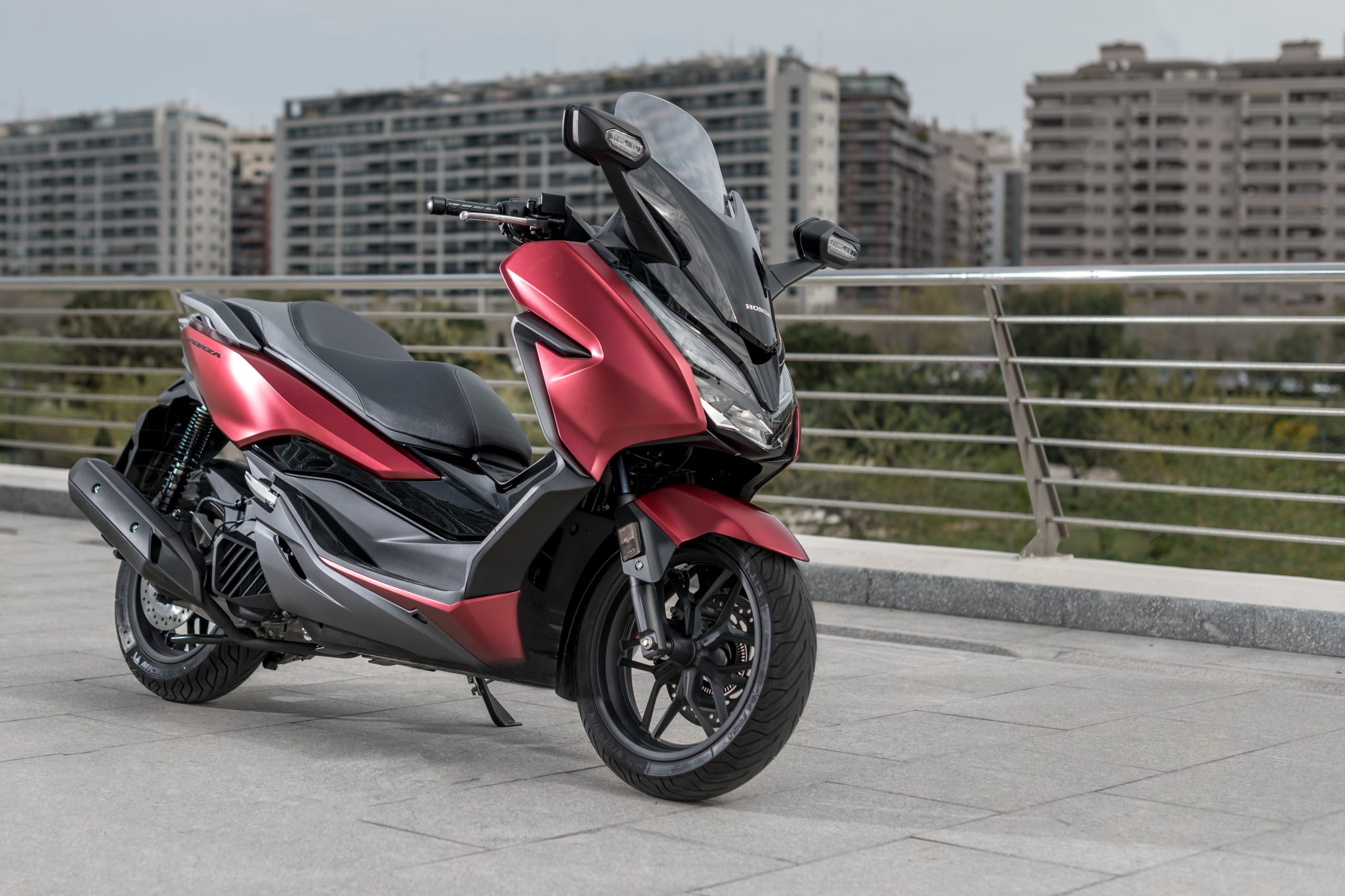 הונדה פורזה 125