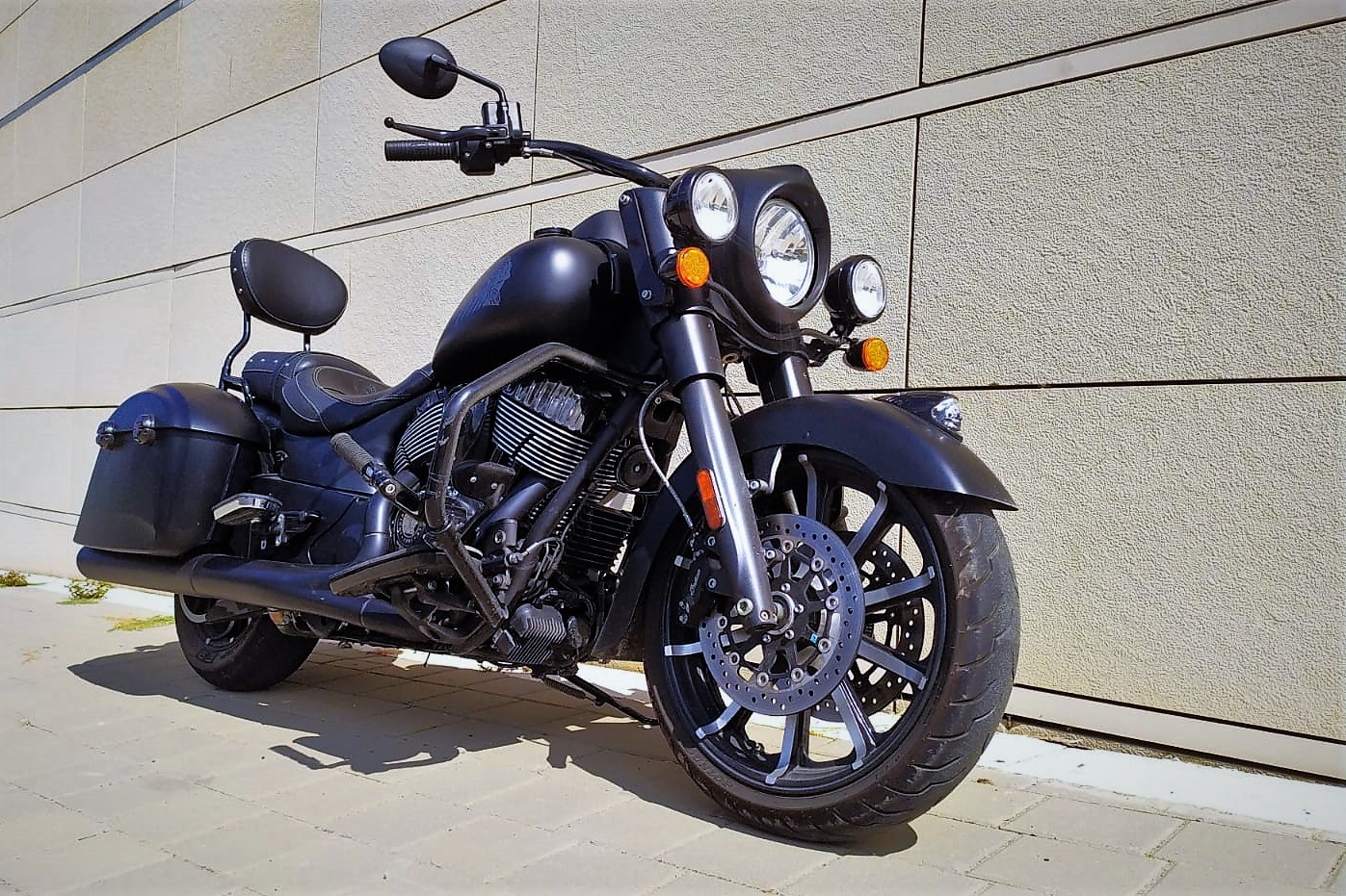 אינדיאן ספרינגפילד דארק-הורס (מבחן): סוס שחור