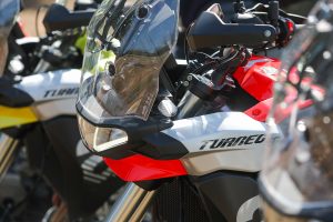 אפריליה טוארג 660