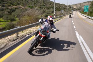 אפריליה טוארג 660