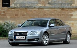 אודי A8 (דור D3)