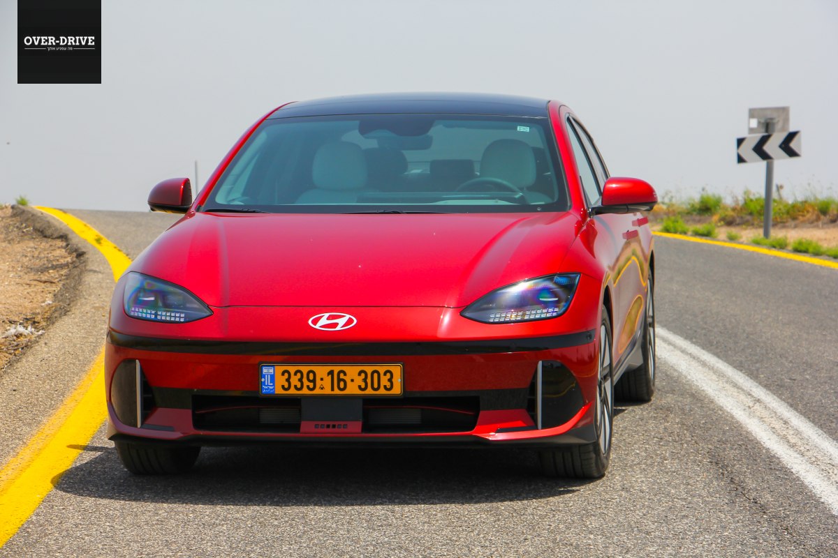 יונדאי איוניק 6