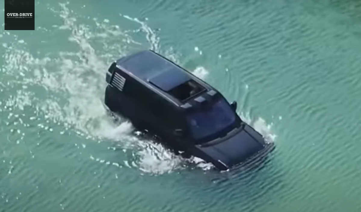 יאנגוואנג U8