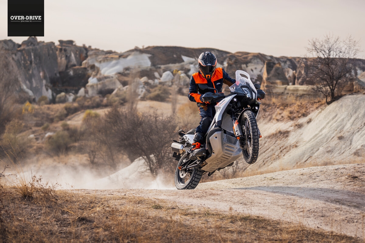 ק.ט.מ 790 אדוונצ'ר