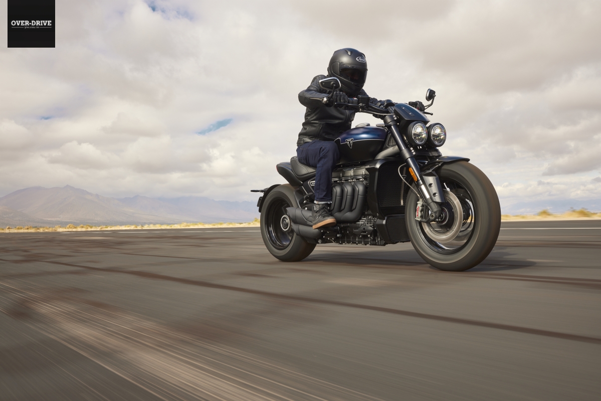 טריומף רוקט 3