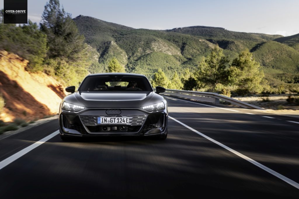 אאודי איטרון GT