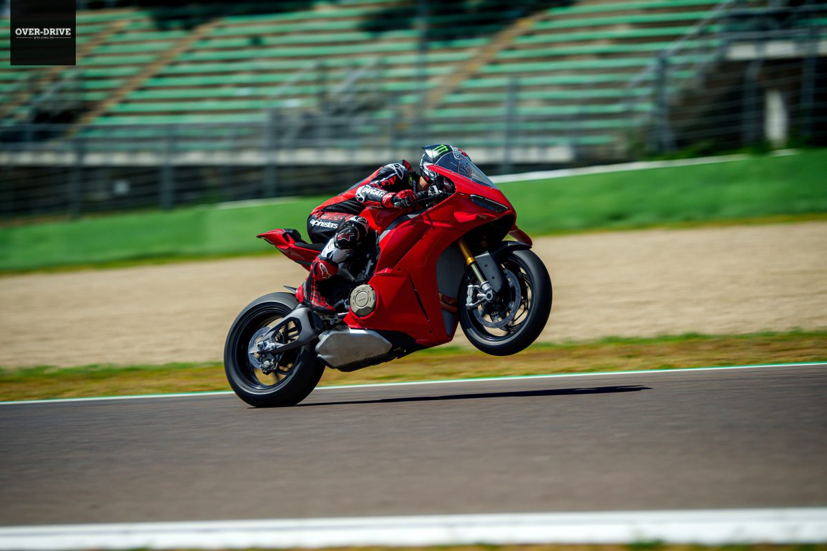 דוקאטי פאניגאלה V4