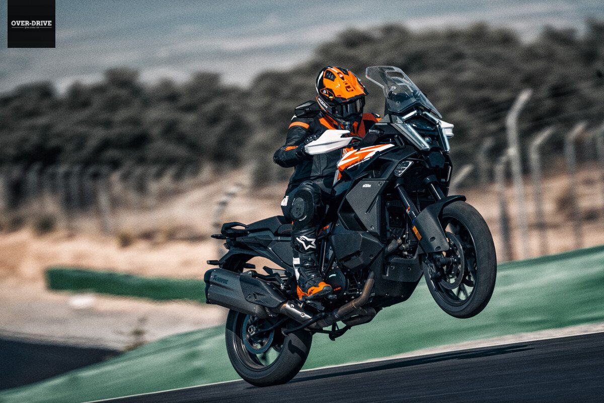 ק.ט.מ 1390 סופר אדוונצ'ר