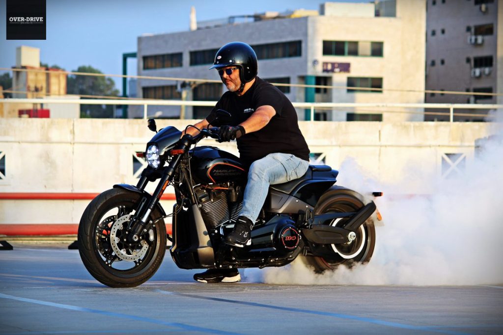 הארלי דיווידסון FXDR