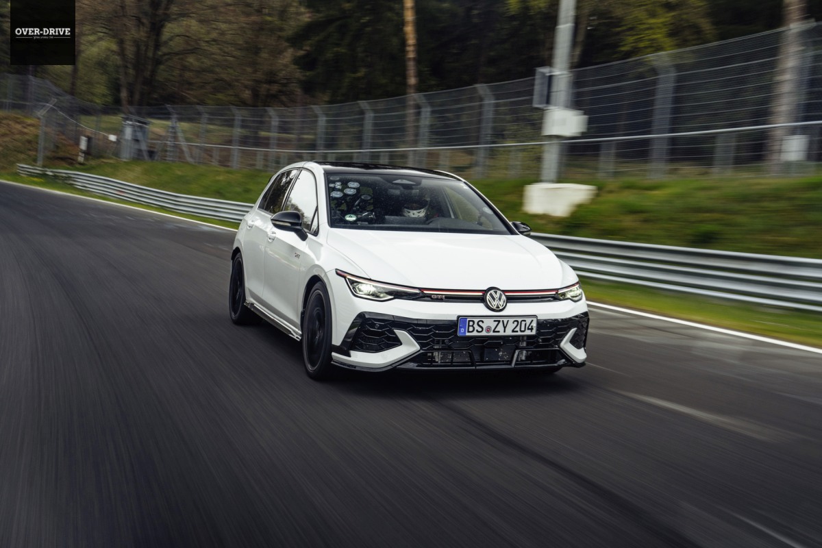 פולקסווגן גולף GTI