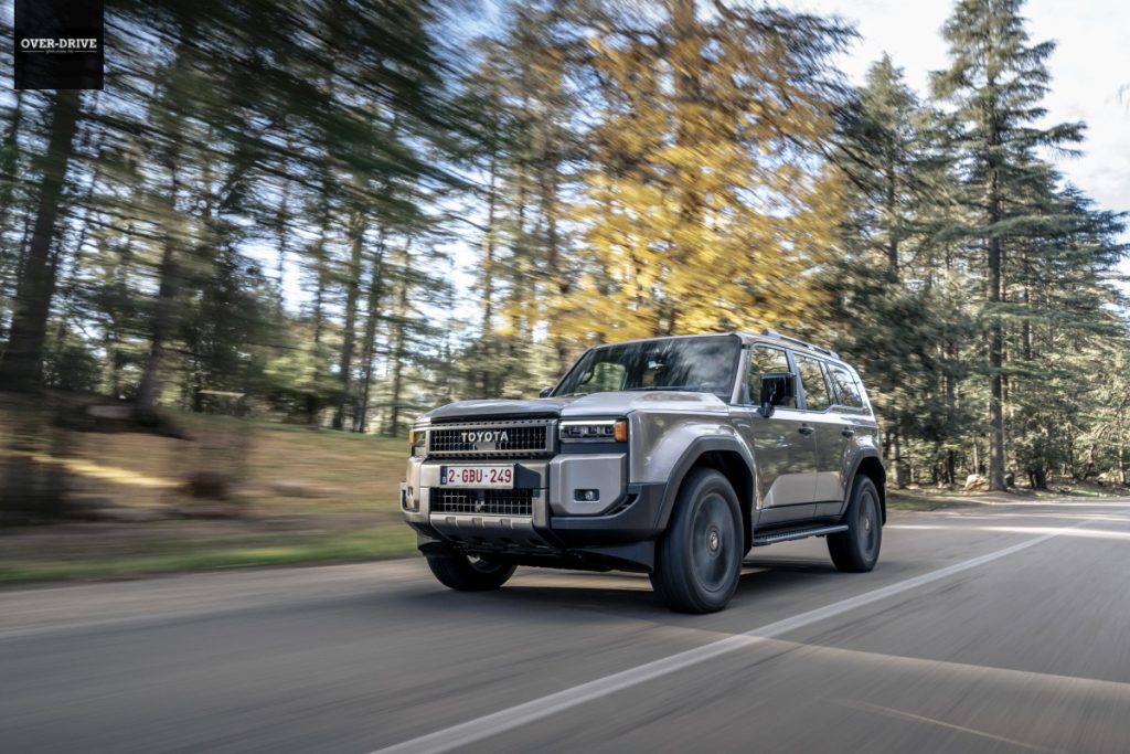 טויוטה לנד קרוזר